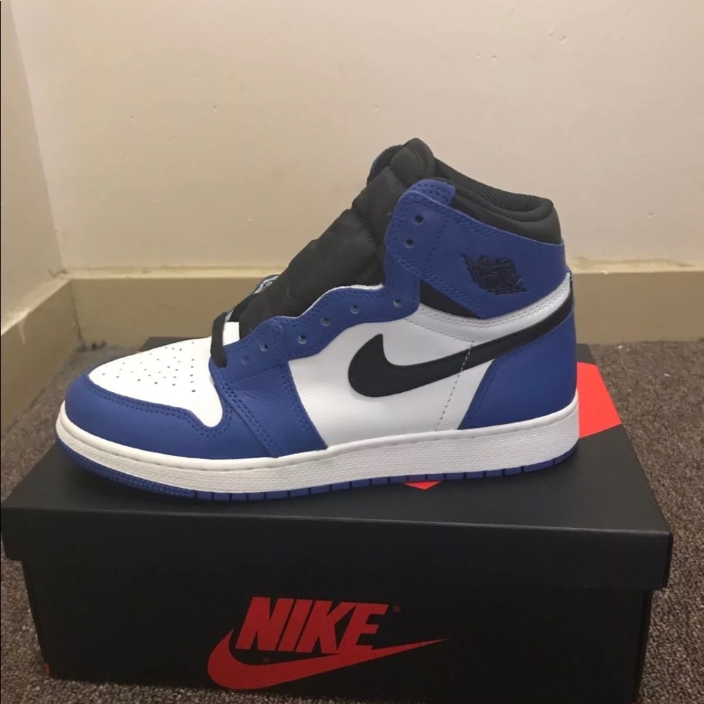 Retro 1 Game Royal Size 7